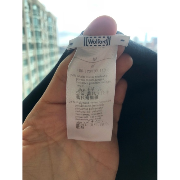 Swarovski embellished WOLFORD Leggings Size Medium - Picture 3 of 6